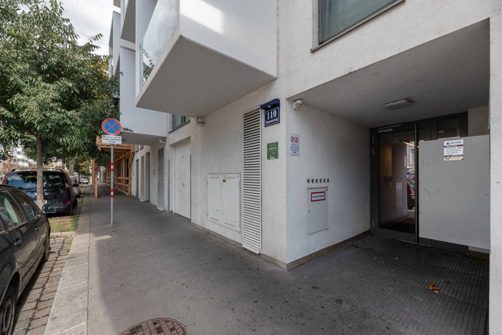 Apartment Mit Traumhafter Dachterrasse & Weitblick Wiedeń Zewnętrze zdjęcie